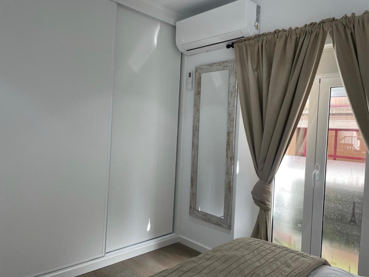 Apartamento Nebro Estrella Cádiz Exteriör bild